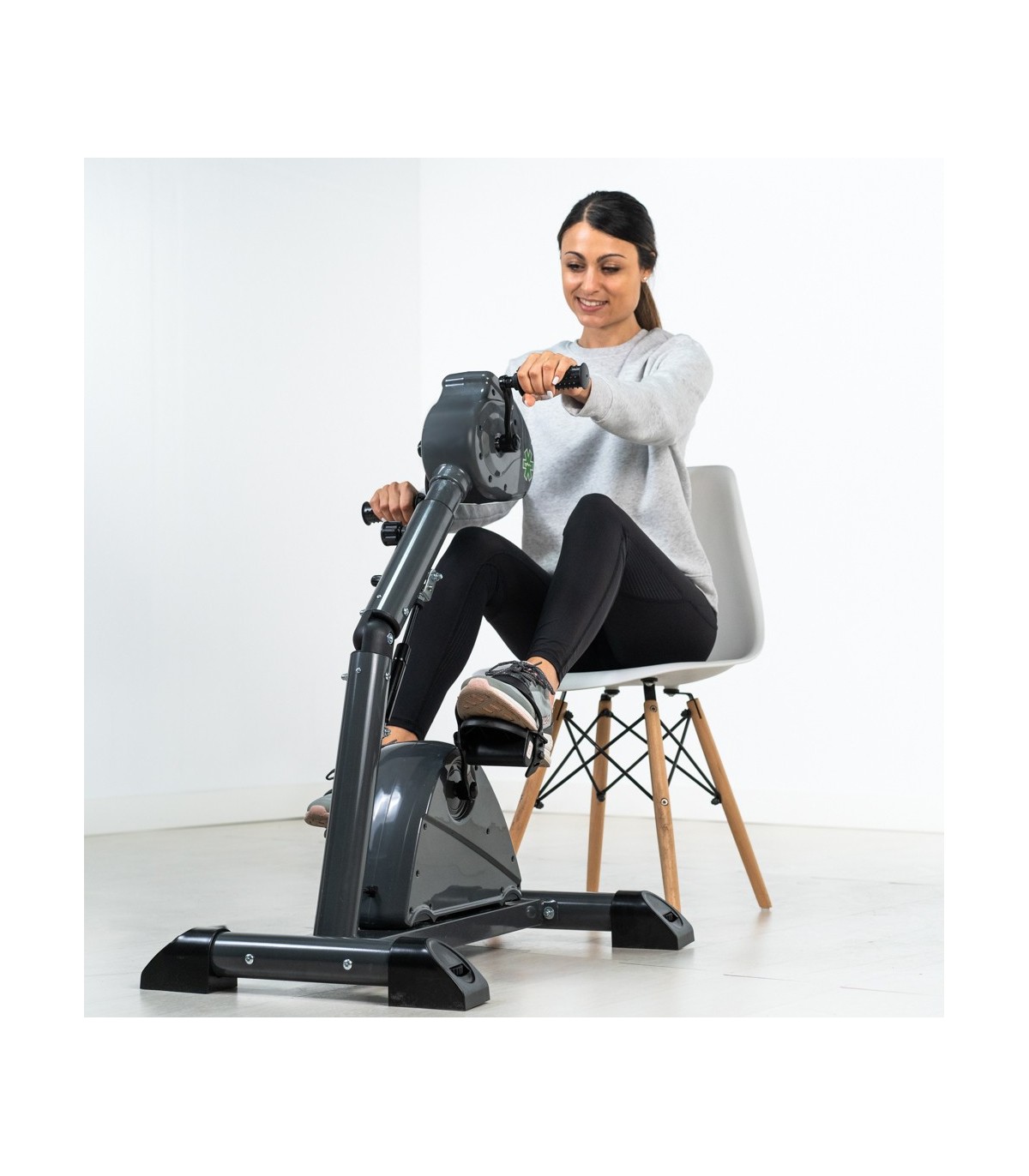 Terapia Física Bicicleta Estatica Adulto Mayor Bicicleta Eléctrica